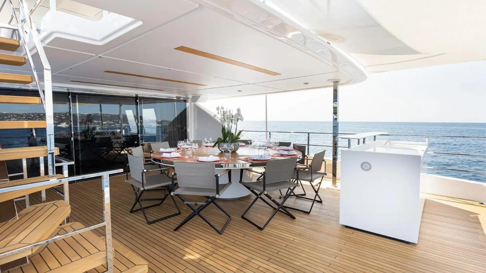 ホテル Luxury Yacht Moretti In Saint Tropez サントロペ